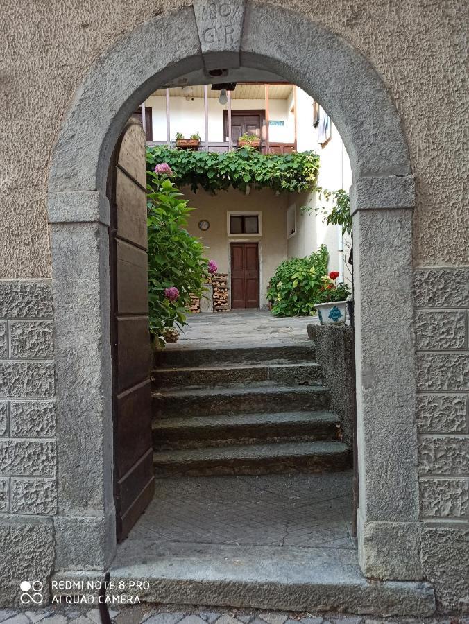 Casa Olmi Hotel Castiglione d'Intelvi Ngoại thất bức ảnh